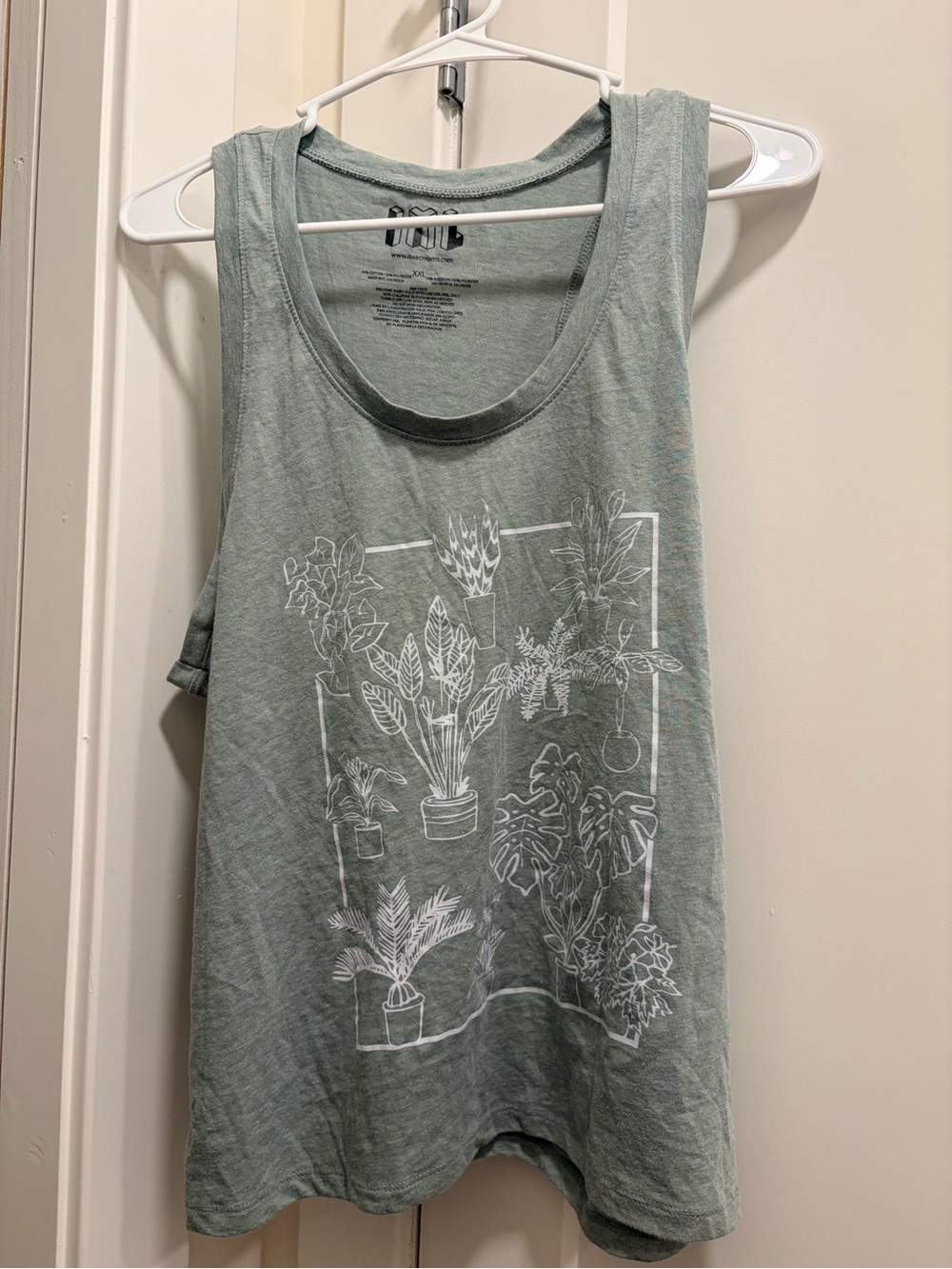 Women's Sage Green Plant-Graphic Tank Top